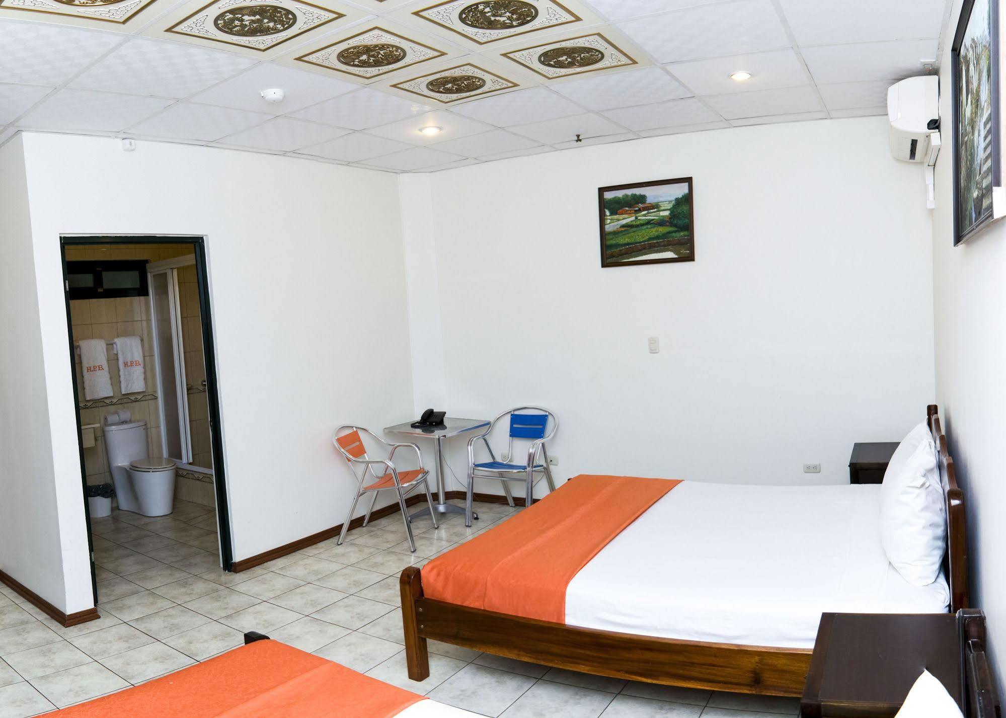 Hotel Puntarenas Beach Bagian luar foto